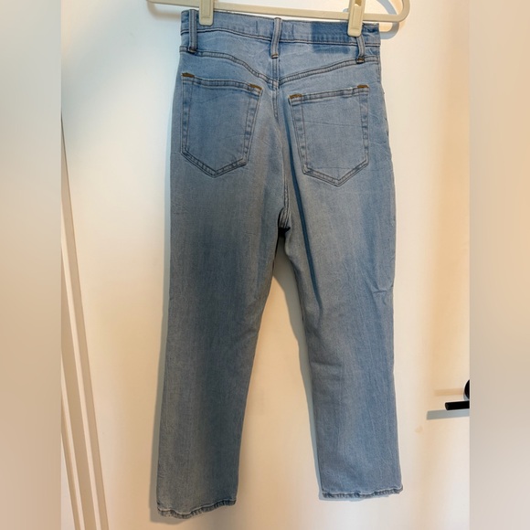 27 Short Abercrombie & Fitch Ultra High Rise ankle Jeans - Picture 5 of 6